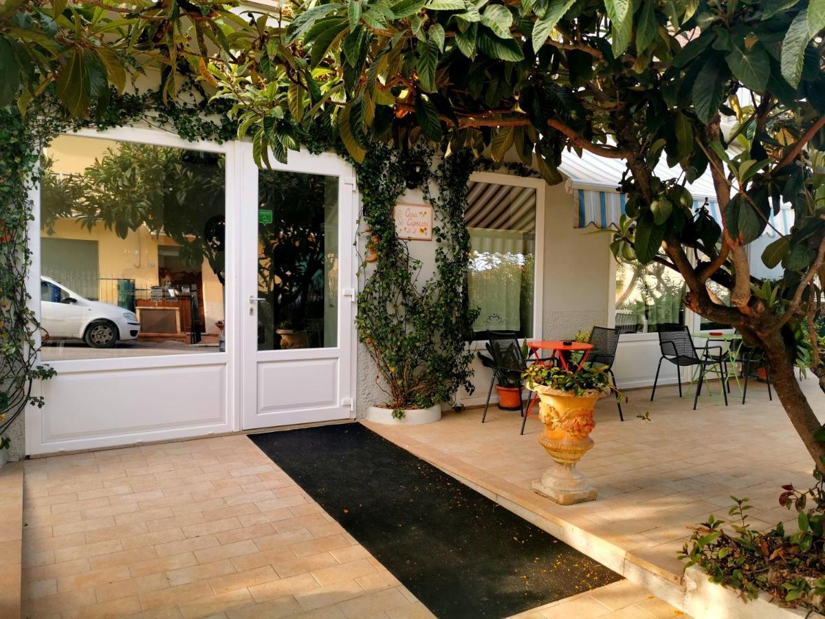 Casa Cipriani Bed & Breakfast Potenza Picena Exterior photo